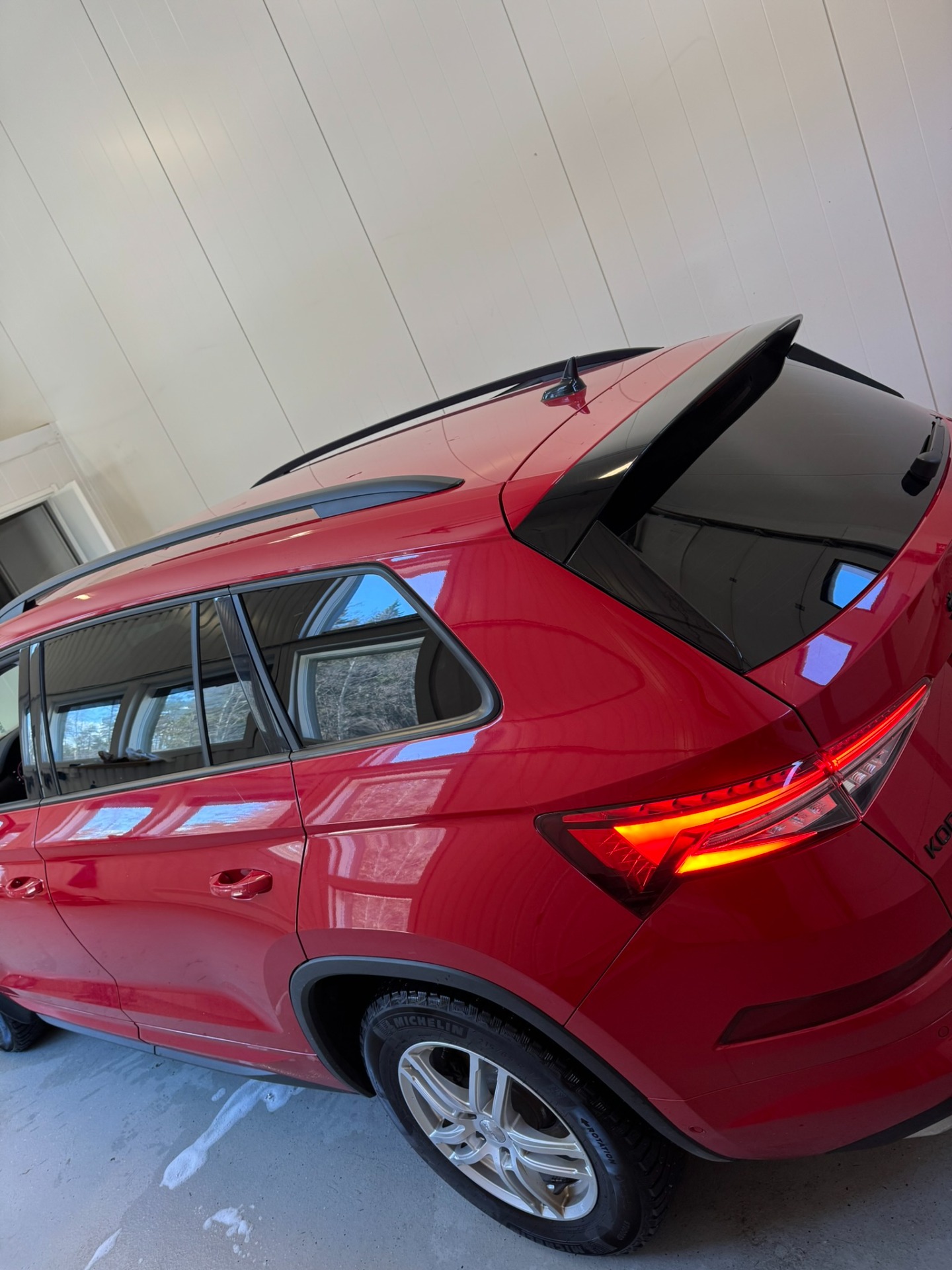 Skoda Kodiaq lasien tummennus